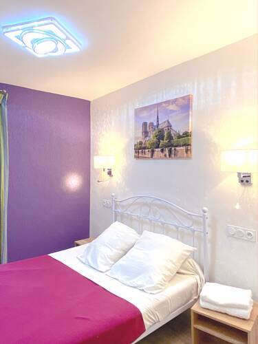 Photo of Bedroom in 14th Arrondissement