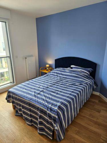 Photo of Bedroom in La Varenne Saint-Hilaire