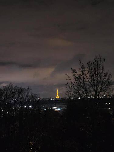 Photo of Outdoor in Suresnes