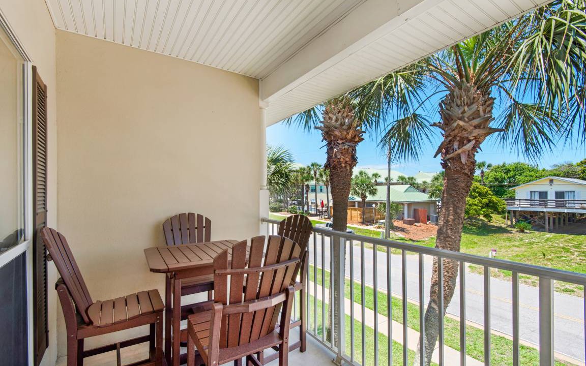 Photo of Patio Balcony in Crystal Beach