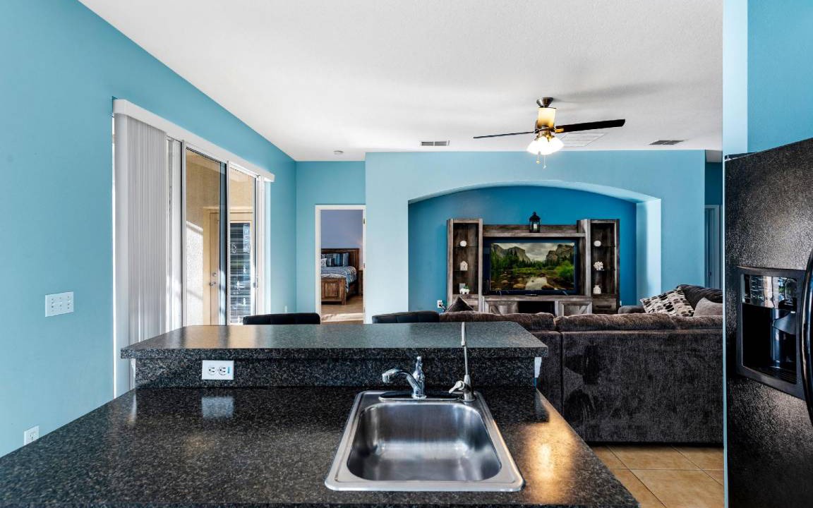 Photo of Kitchen in Crescent Lakes