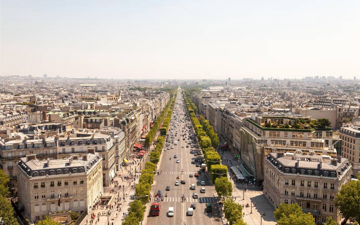 Photo of Others in Neuilly-sur-Seine