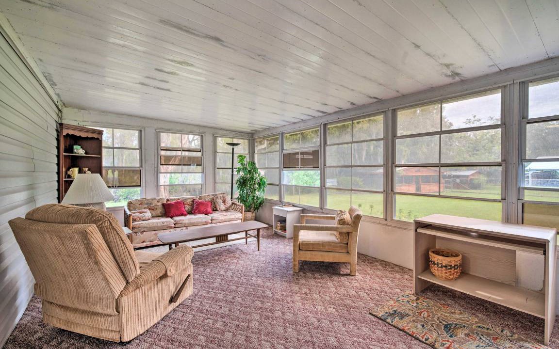 Photo of Livingroom in Leesburg