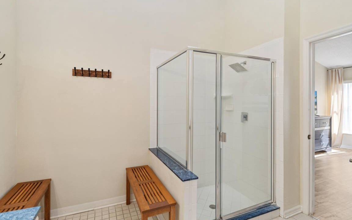 Photo of Bathroom in Lake Davenport Estates