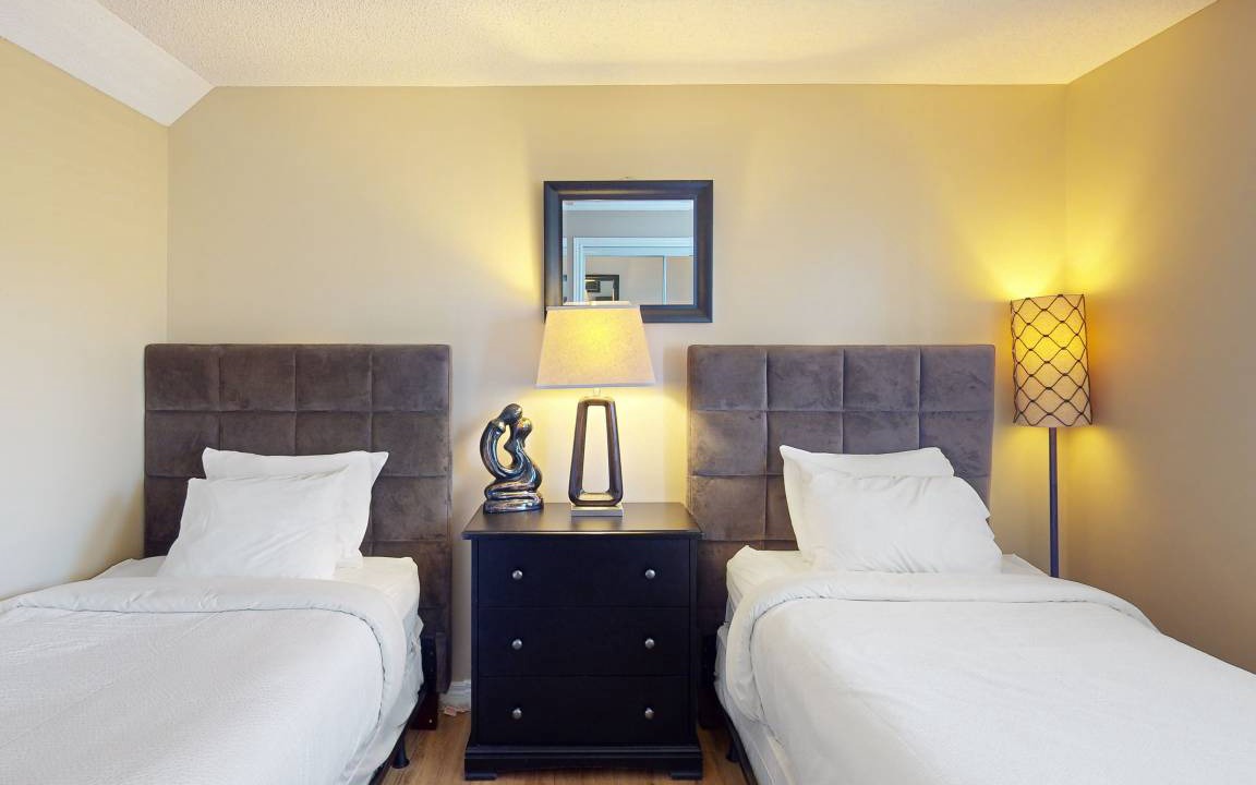 Photo of Bedroom in Craigleith