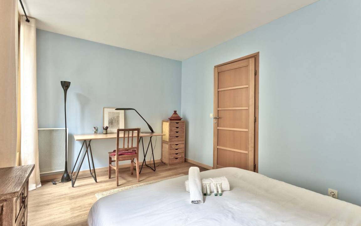Photo of Bedroom in Saint-Lambert
