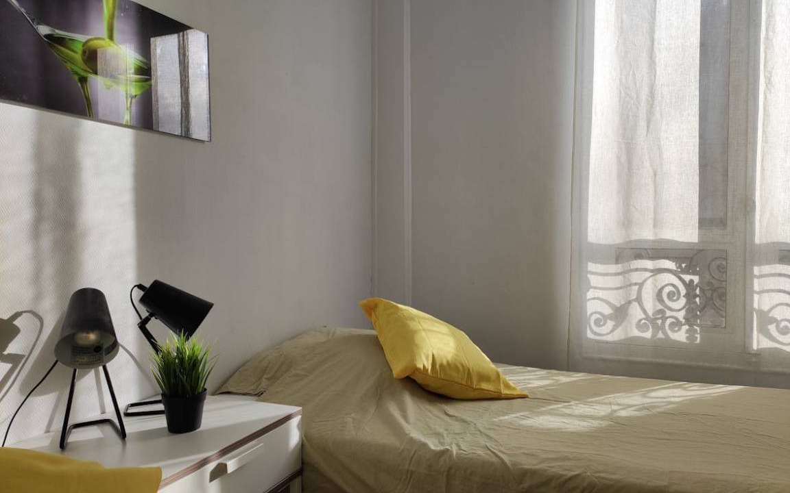 Photo of Bedroom in Grenelle