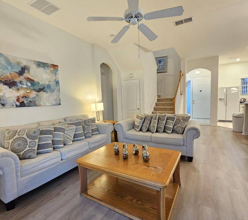 Photo of Livingroom in Tuscan Hills
