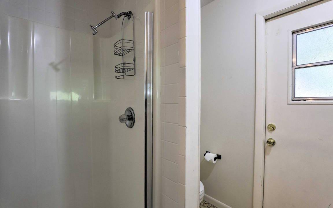 Photo of Bathroom in Crooked Lake