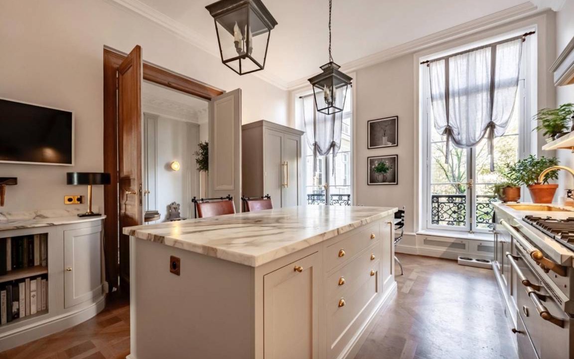 Photo of Kitchen in 8th Arrondissement