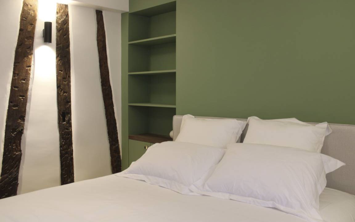 Photo of Bedroom in Sorbonne