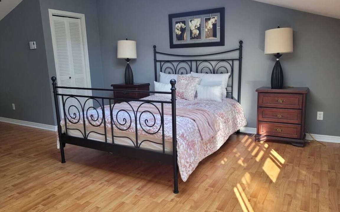 Photo of Bedroom in Kawartha Lakes