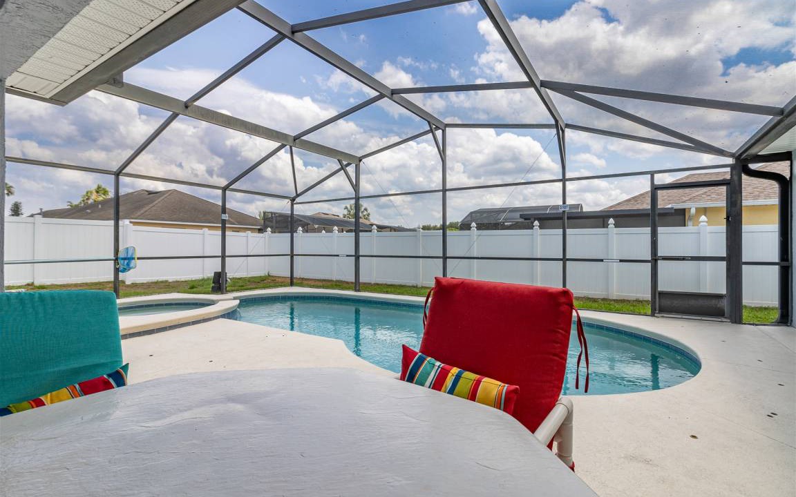 Photo of Patio Balcony in Tuscan Ridge
