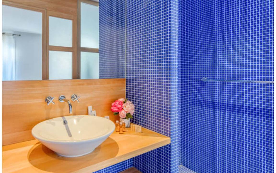 Photo of Bathroom in Champs-Elysees