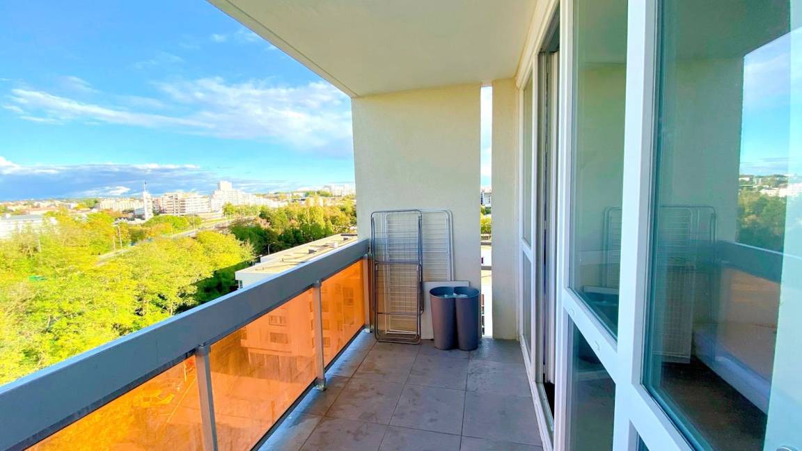 Photo of Patio Balcony in Croix des Meches
