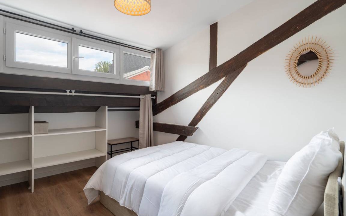 Photo of Bedroom in 18th Arrondissement