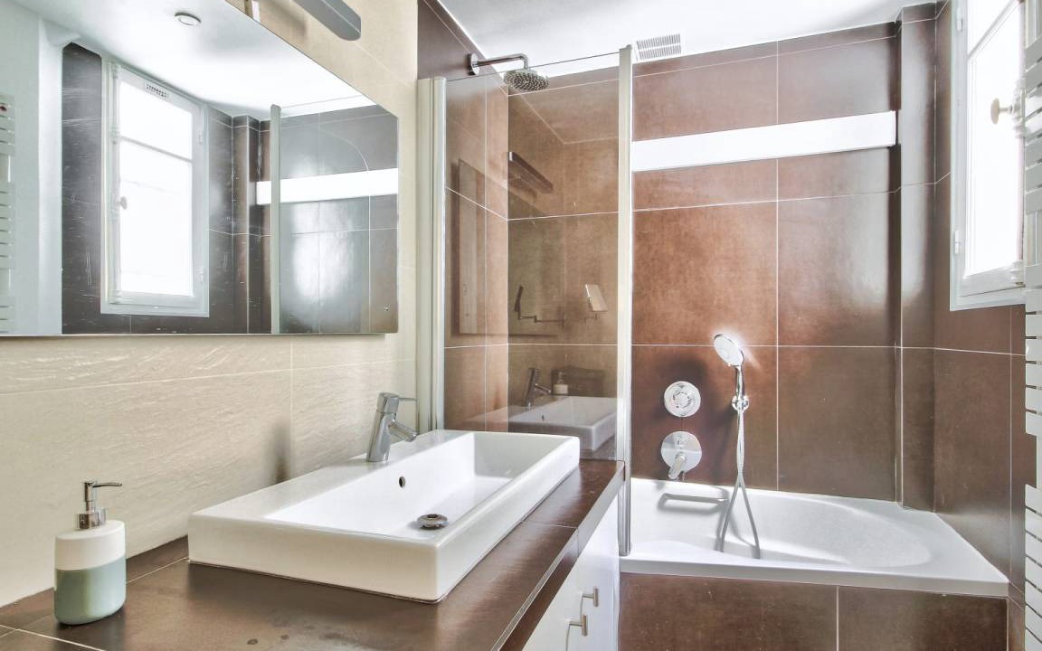 Photo of Bathroom in Passy