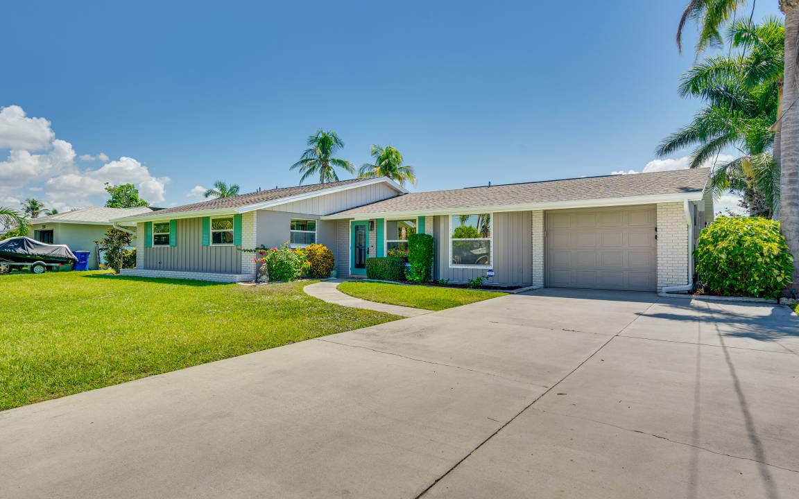 Photo of Others in Lochmoor Waterway Estates