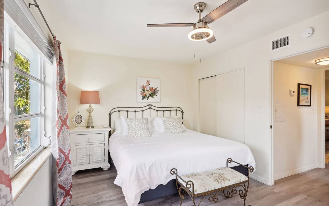 Photo of Bedroom in Gulfport