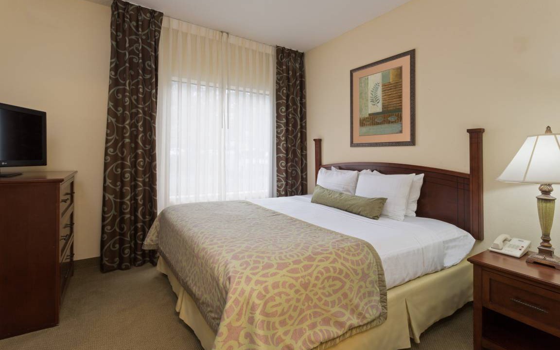Photo of Bedroom in Airport North