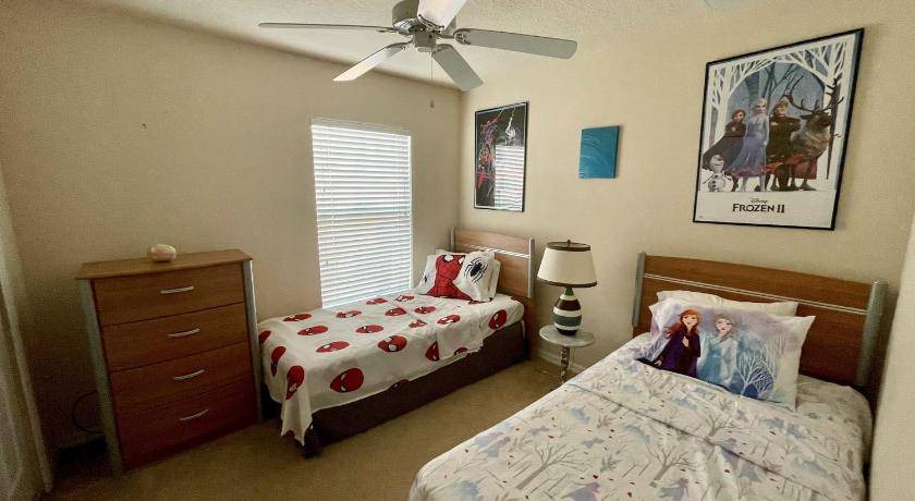 Photo of Bedroom in Sandy Ridge