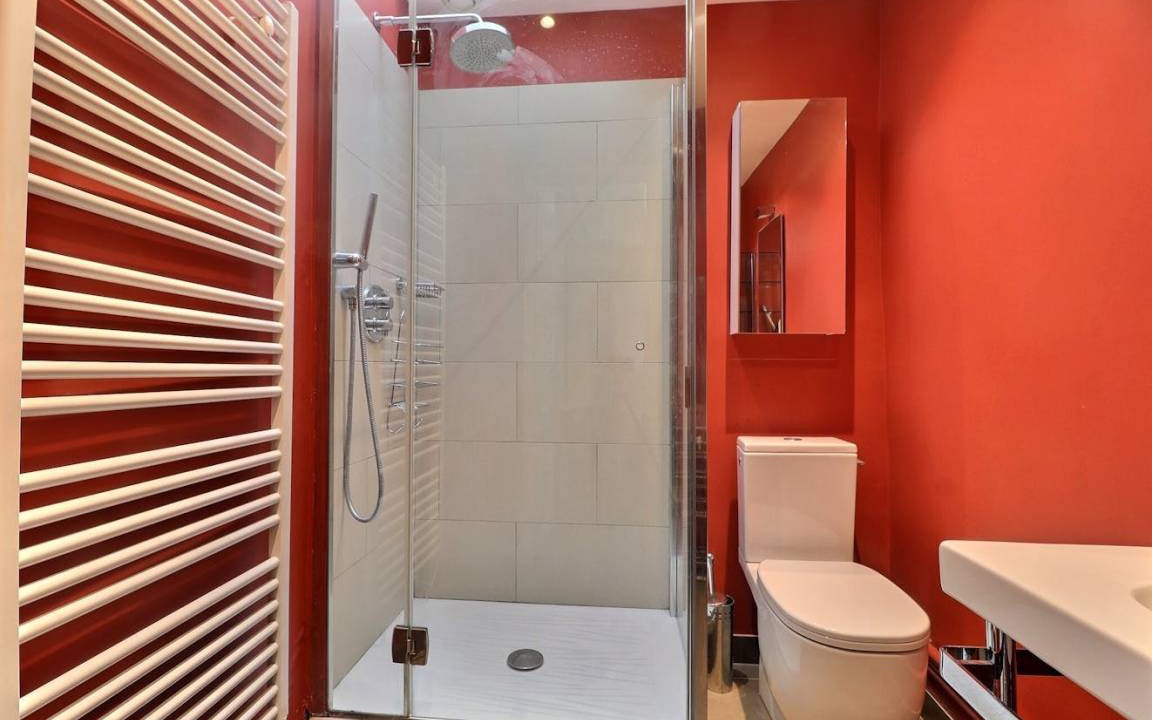 Photo of Bathroom in Neuilly-sur-Seine