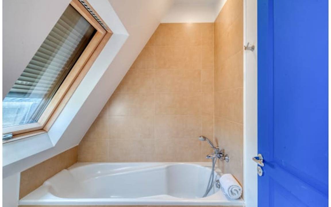 Photo of Bathroom in Champs-Elysees