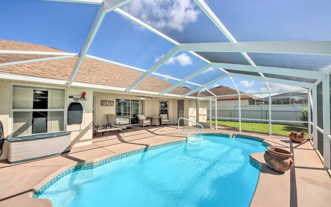 Photo of Patio Balcony in Sebring