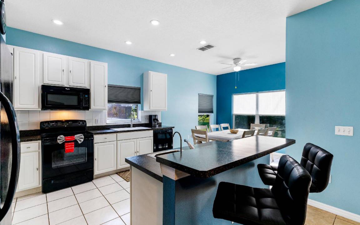 Photo of Kitchen in Crescent Lakes