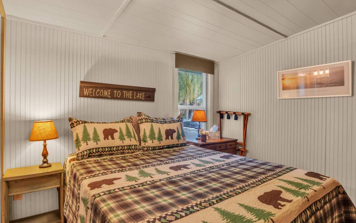 Photo of Bedroom in Fedhaven
