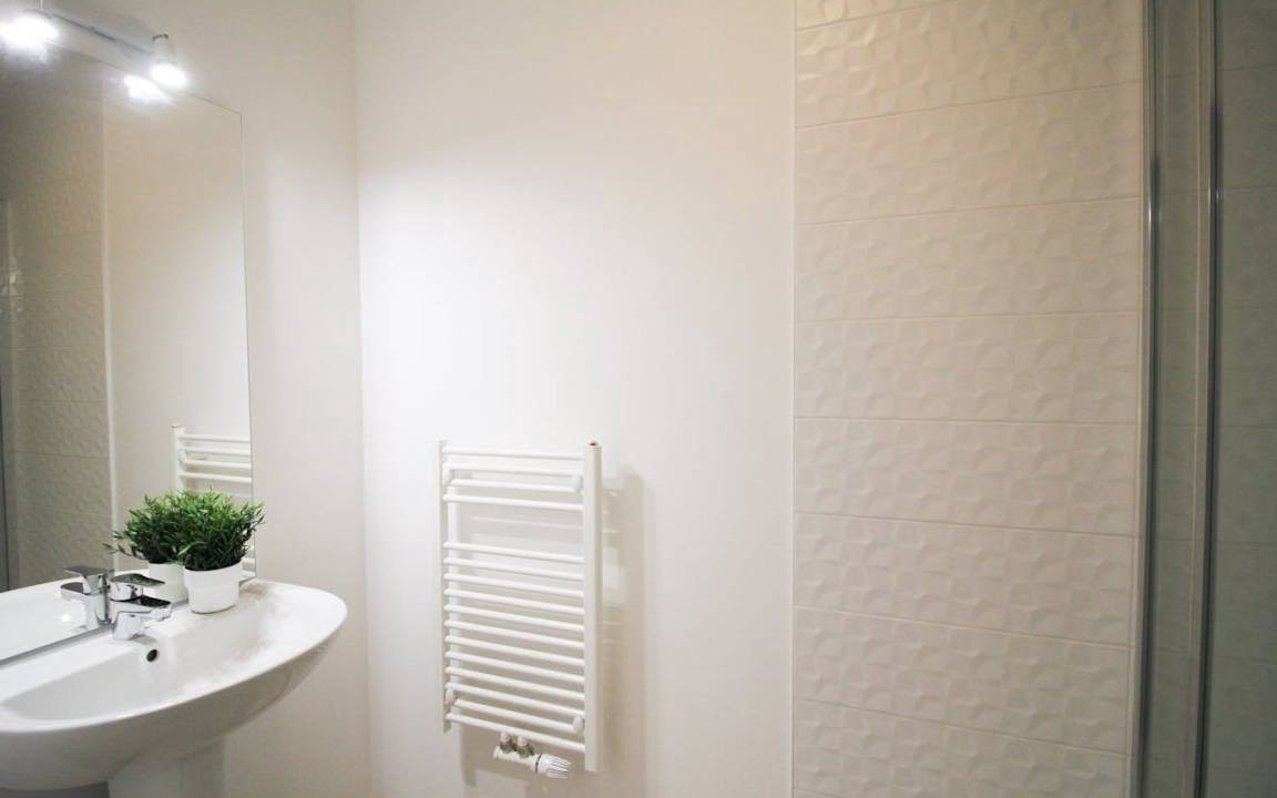 Photo of Bathroom in Clichy