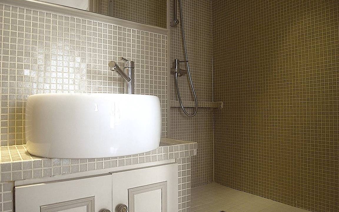 Photo of Bathroom in Paris City Center