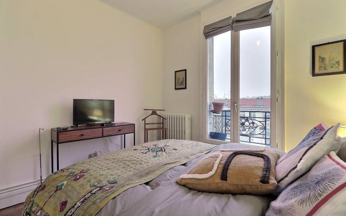 Photo of Bedroom in Combat