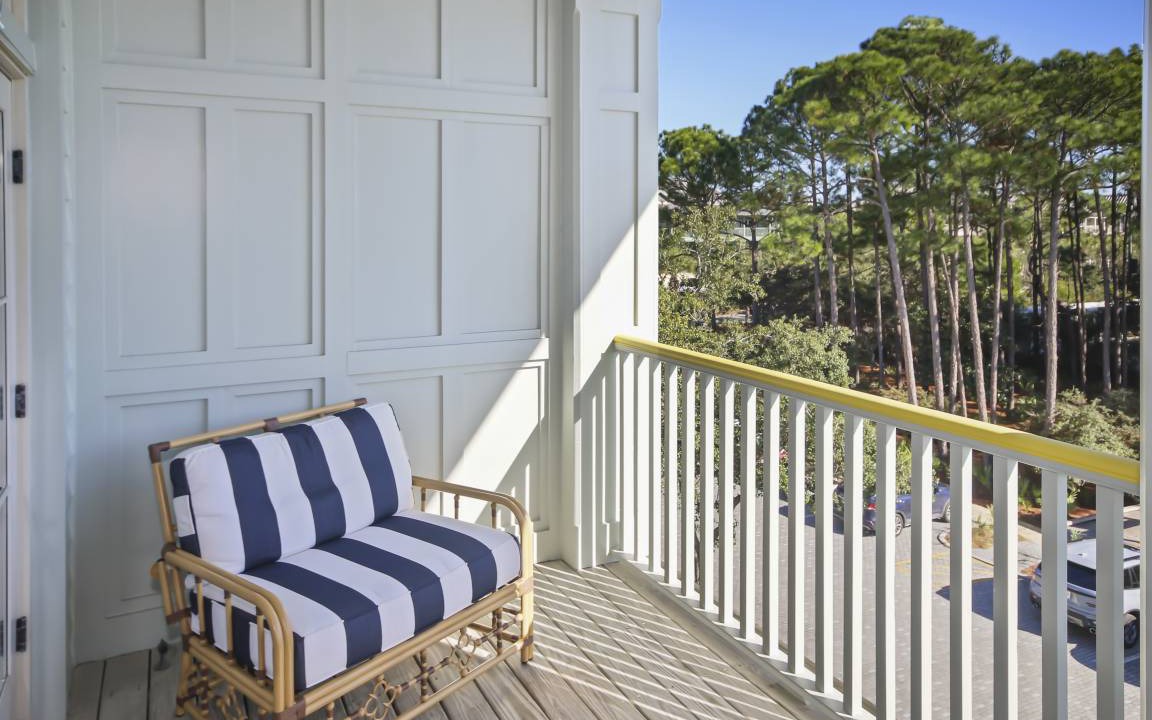 Photo of Patio Balcony in Beach District