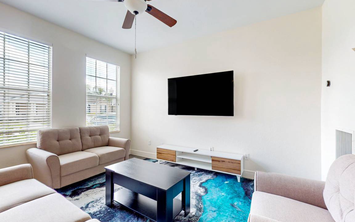 Photo of Livingroom in Trafalgar Village