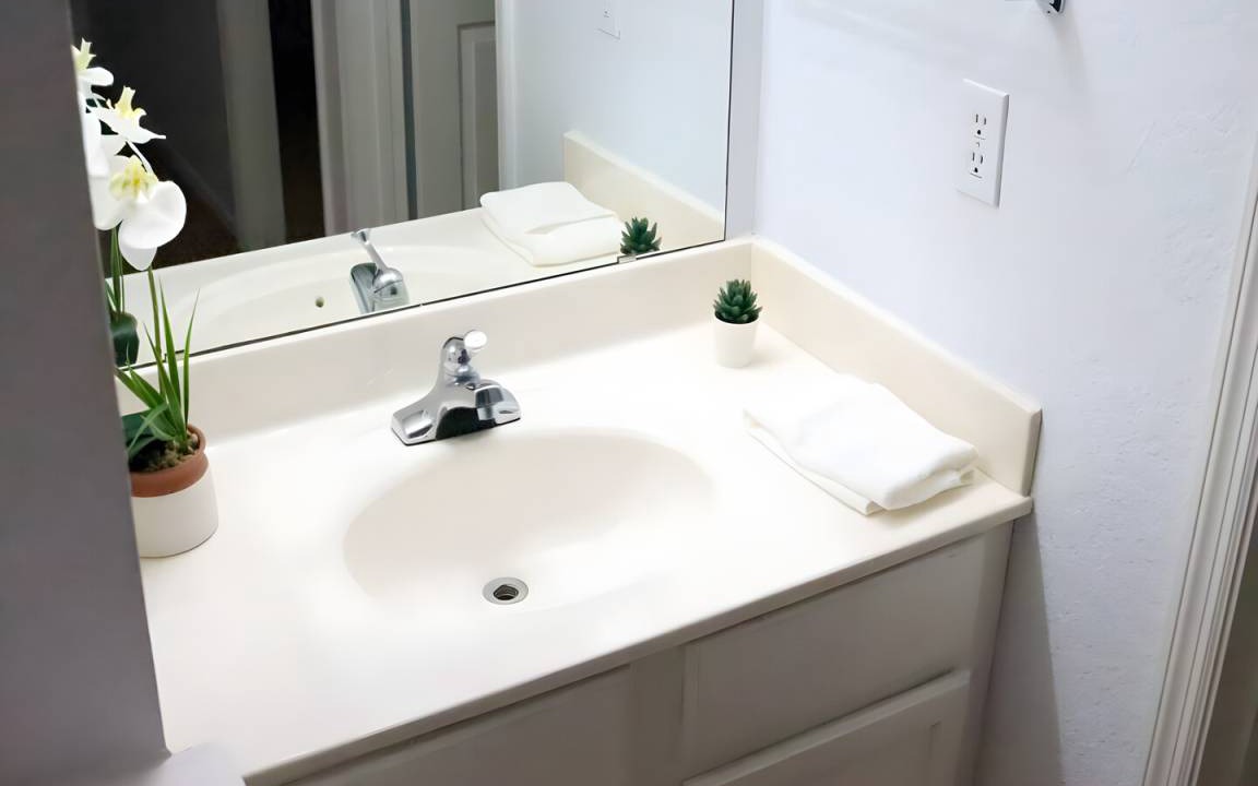 Photo of Bathroom in Venetian Bay Villages