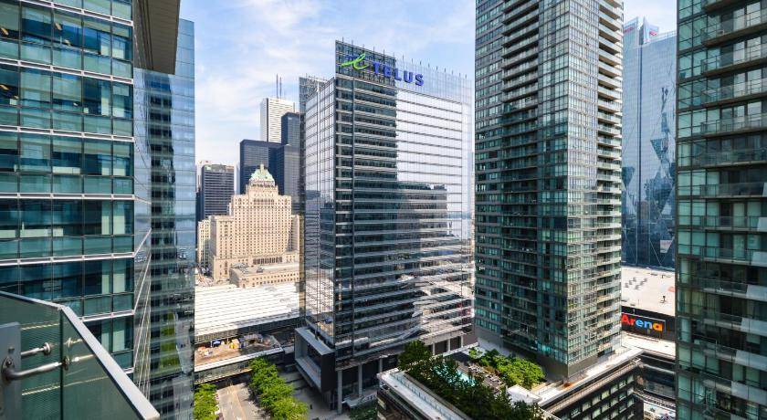 Photo of Others in Toronto Entertainment District