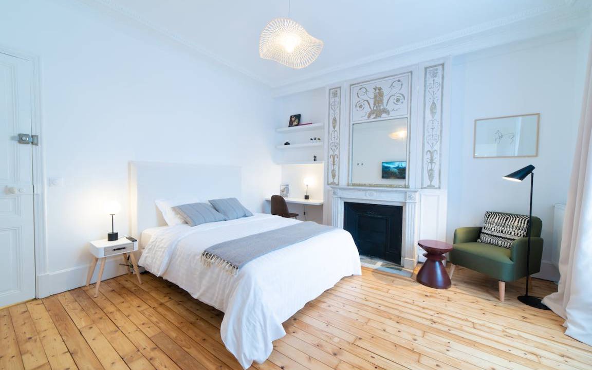 Photo of Bedroom in Grenelle