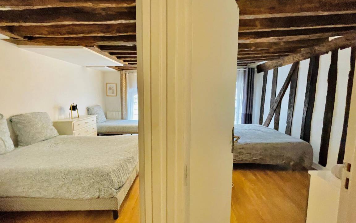Photo of Bedroom in Saint-Merri