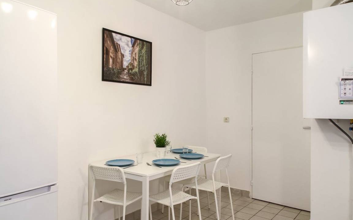 Photo of Kitchen in Rueil-Malmaison