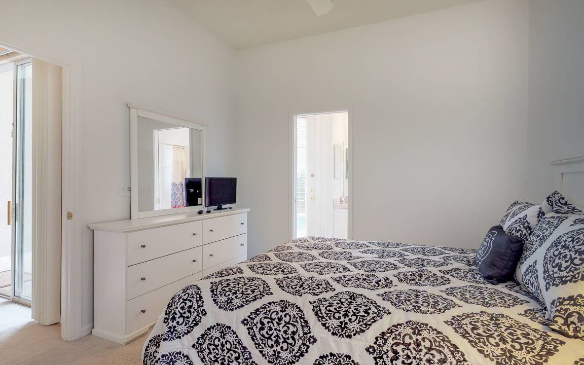 Photo of Bedroom in Tuscan Hills