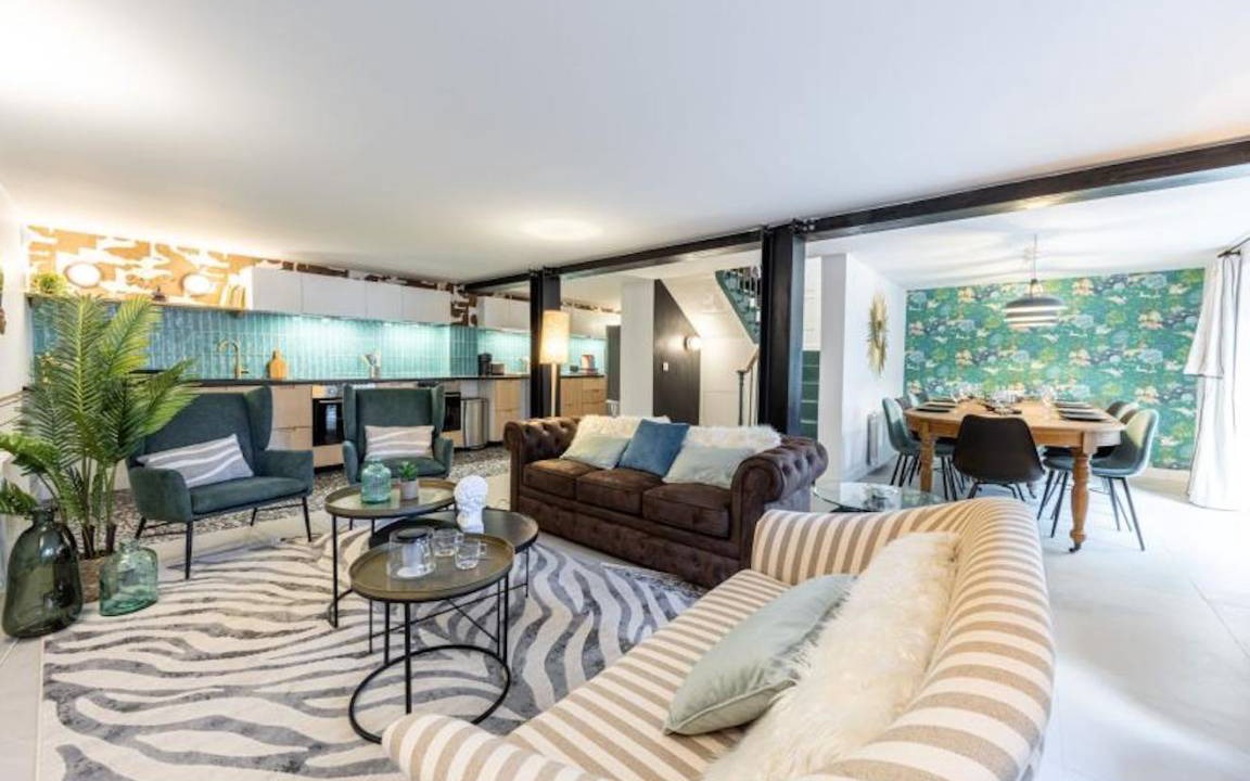 Photo of Livingroom in Faubourg de l'Arche