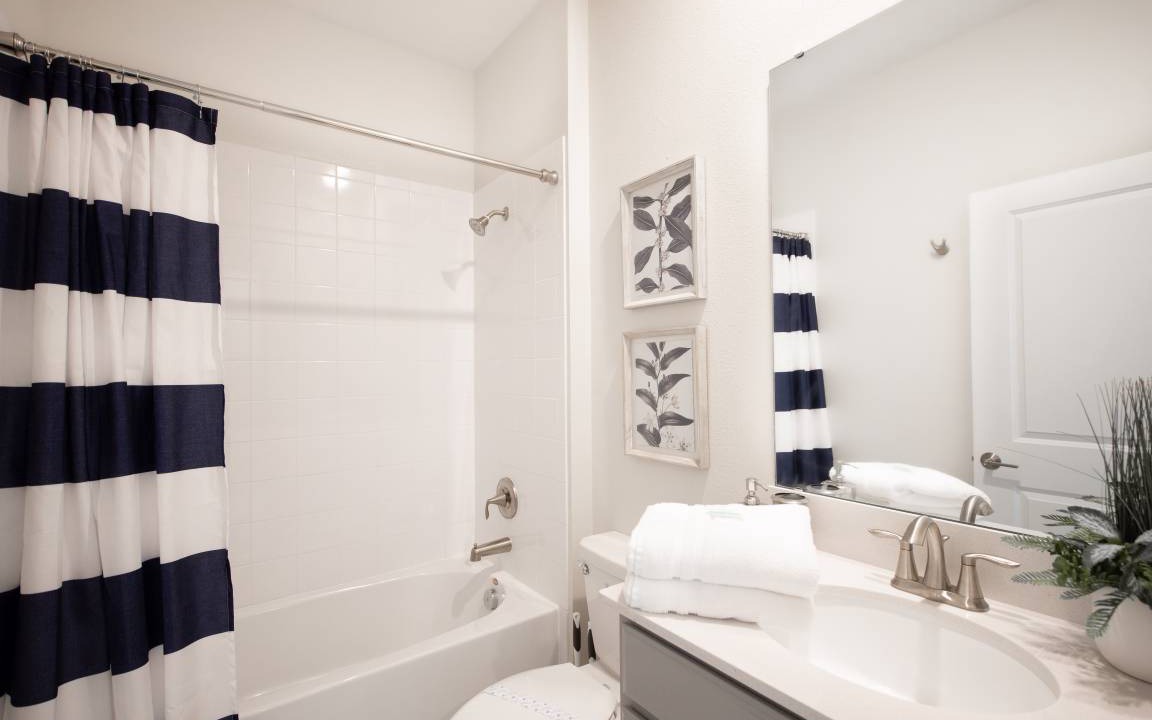 Photo of Bathroom in Four Corners