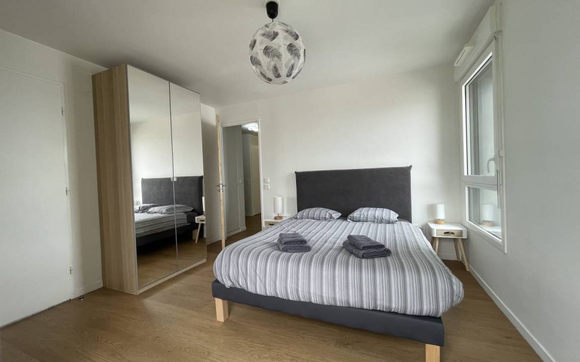Photo of Bedroom in Saint-Denis