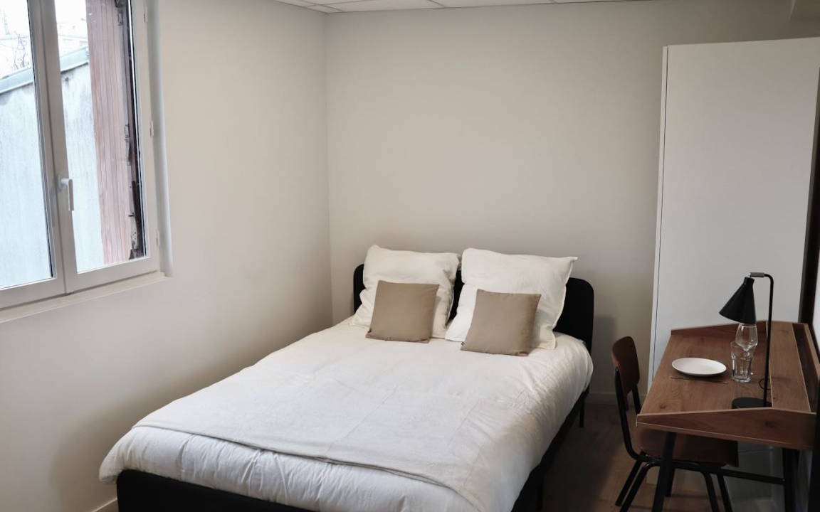 Photo of Bedroom in Montreuil