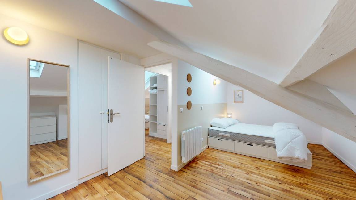 Photo of Bedroom in Montreuil