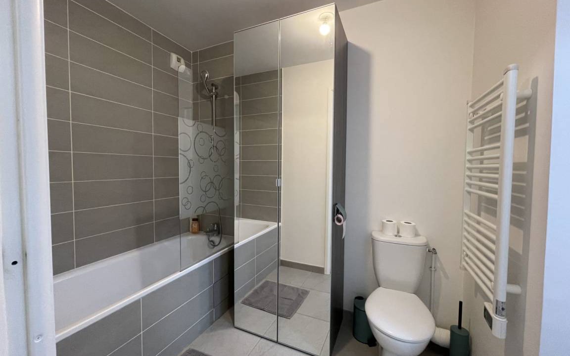 Photo of Bathroom in Saint-Denis