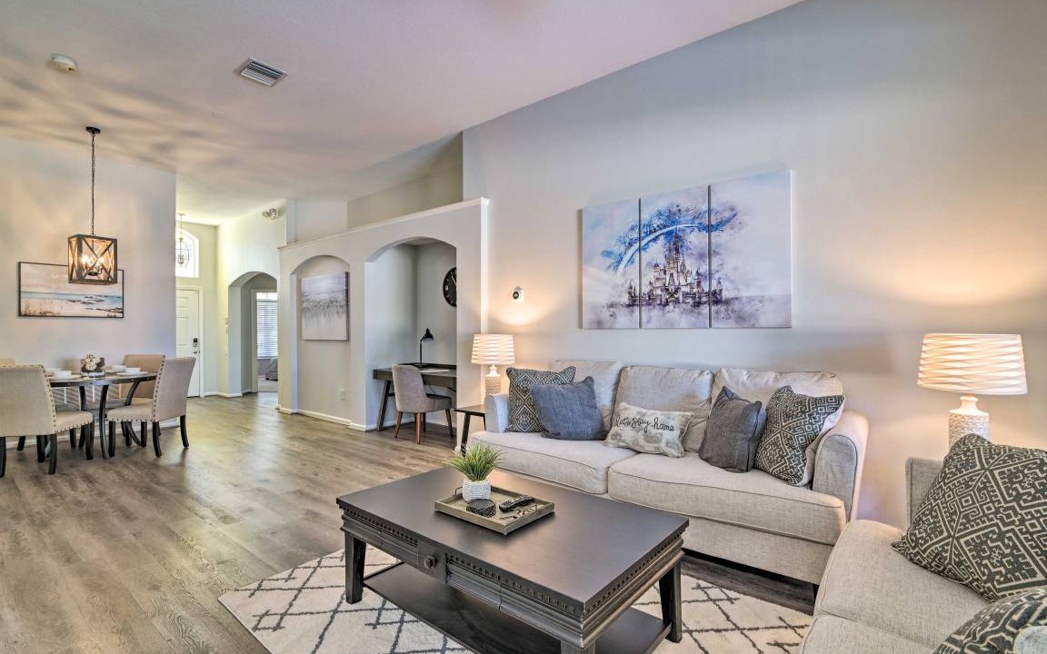 Photo of Livingroom in Windsor Palms