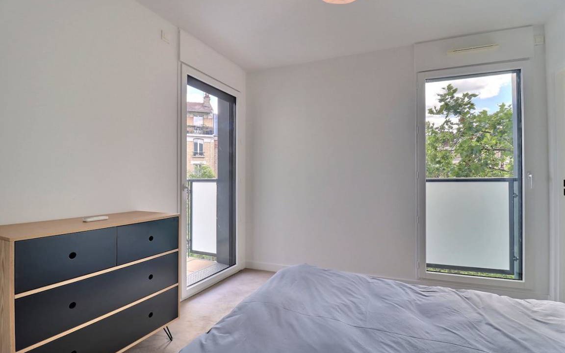 Photo of Bedroom in Republique–Point-du-Jour
