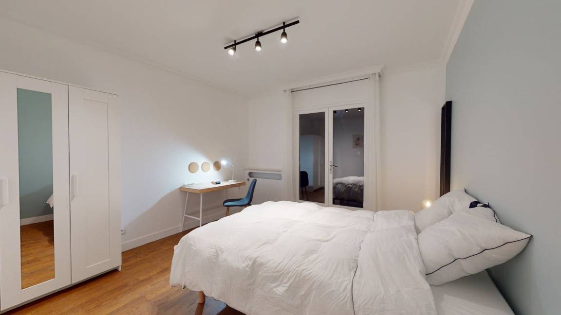 Photo of Bedroom in Montreuil